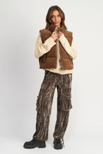 Load image into Gallery viewer, Coraline Puffer Vest
