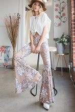 Load image into Gallery viewer, Astoria Flare Pants
