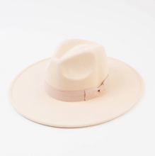 Load image into Gallery viewer, Rayna Vegan Felt Hat
