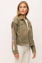 Load image into Gallery viewer, Truckee Stripe Sleeve Denim Jacket
