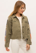 Load image into Gallery viewer, Truckee Stripe Sleeve Denim Jacket
